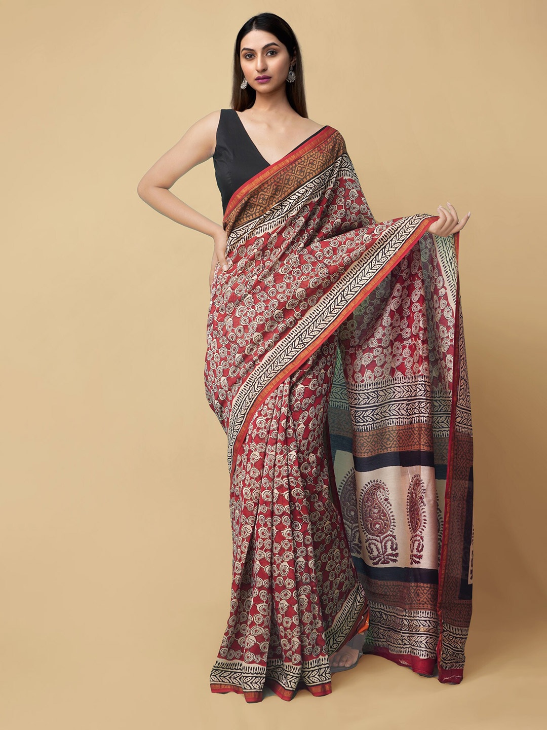 

Unnati Silks Maroon & Black Ethnic Motifs Zari Silk Cotton Chanderi Saree