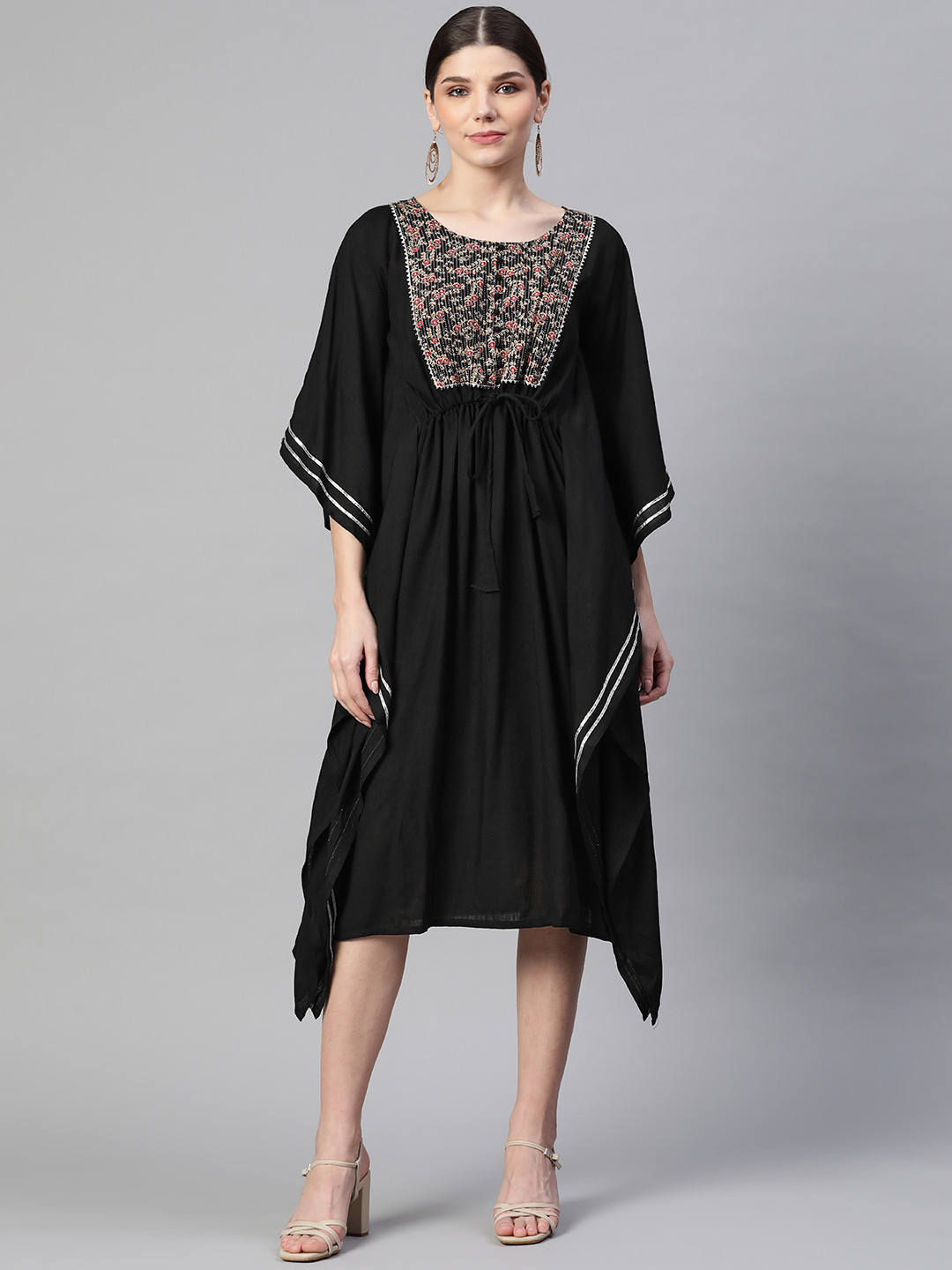 

Readiprint Fashions Black Printed Nightdress