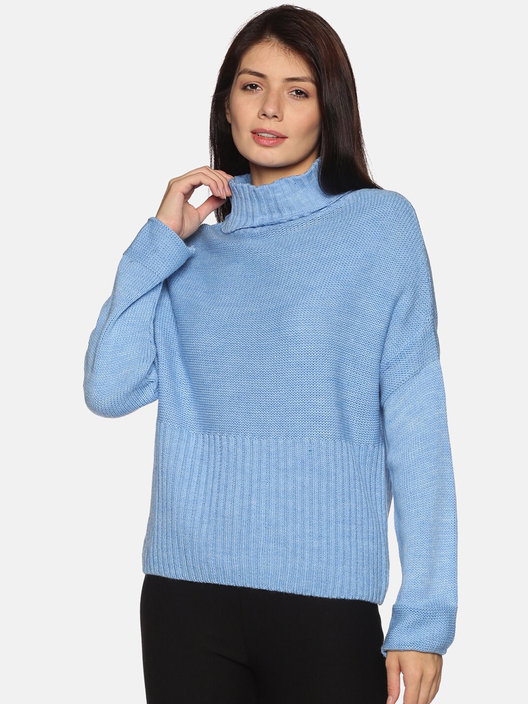 

BEVERLY BLUES Women Blue Pullover
