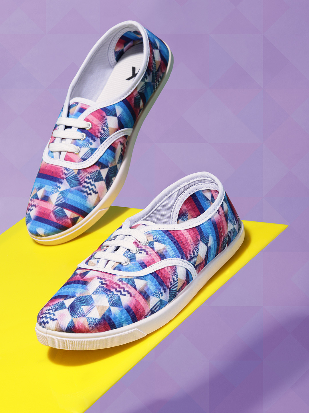 

Kook N Keech Women Blue & White Geometric Printed Sneakers