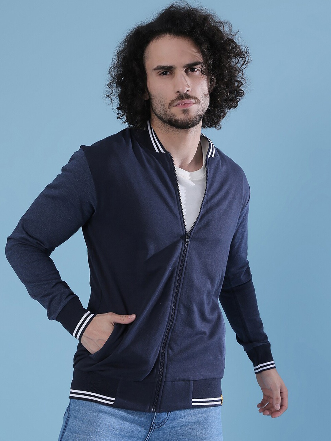 

Campus Sutra Men Navy Blue Lightweight Outdoor Varsity Jacket