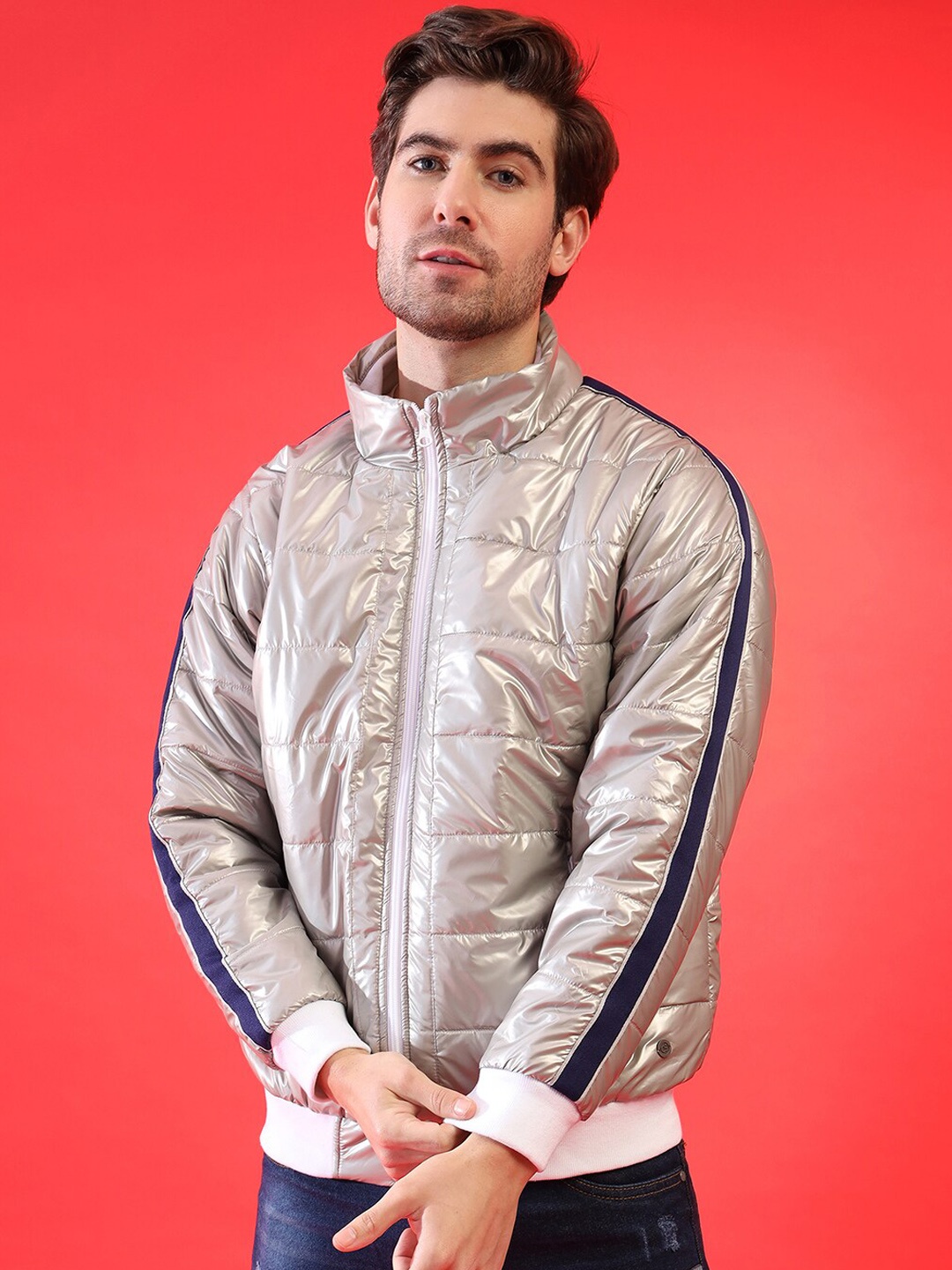 

Campus Sutra Men Silver-Toned Camouflage Lightweight Outdoor Padded Jacket