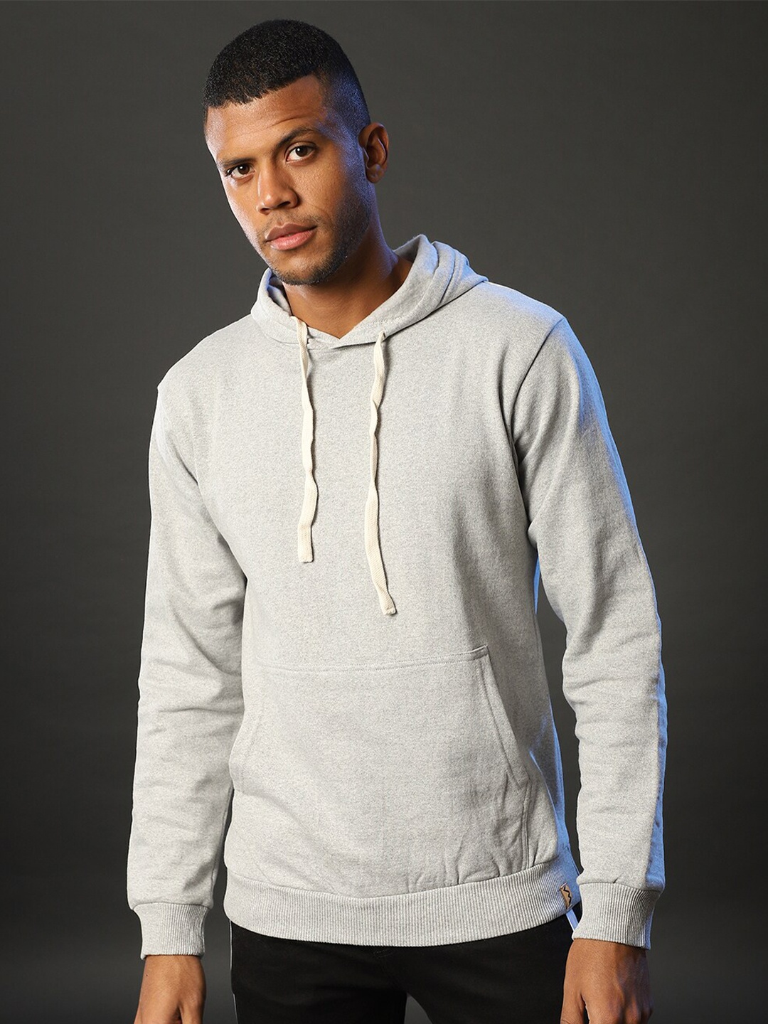 

Campus Sutra Men Grey Hooded Sweatshirt