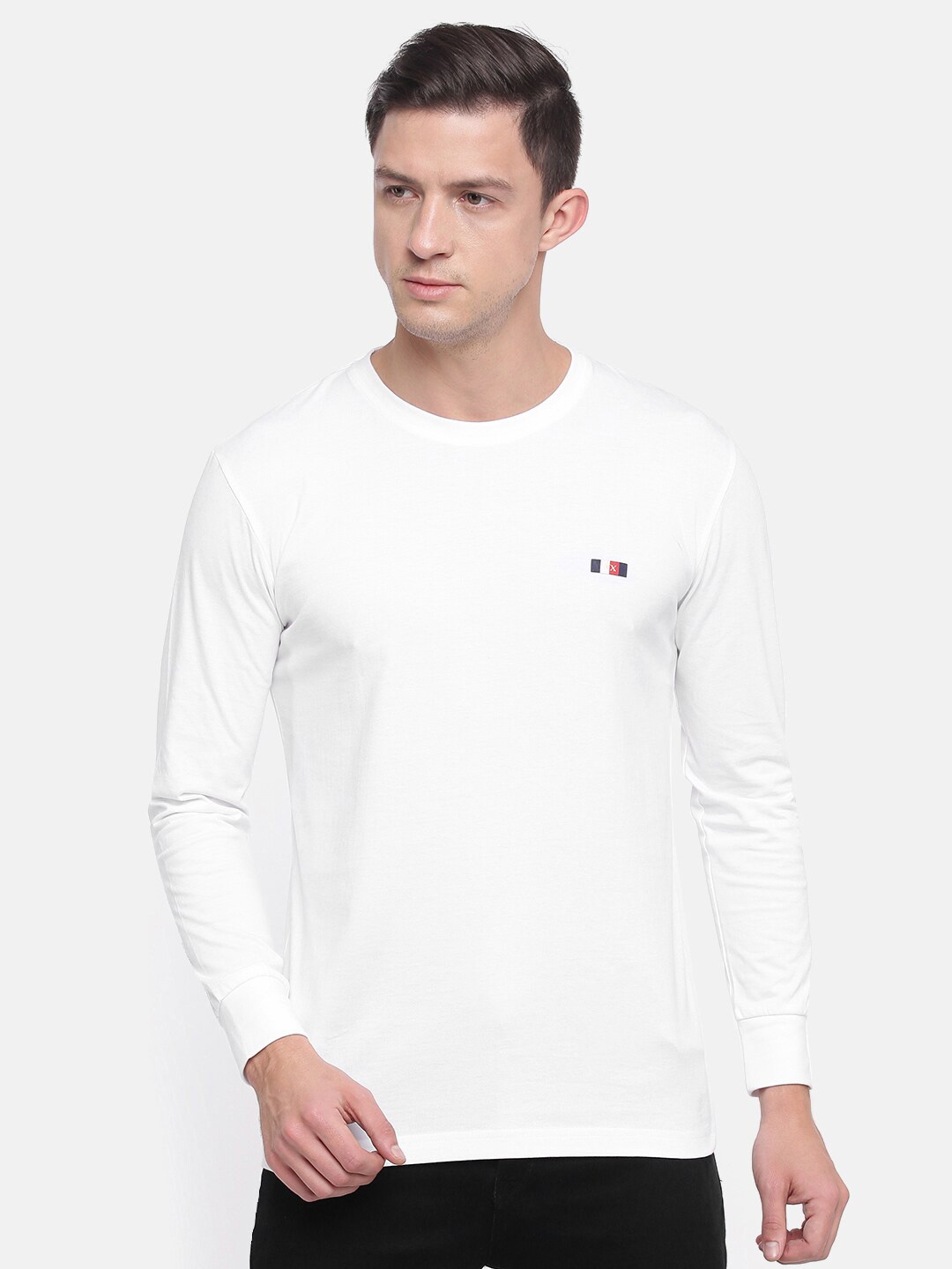 

ACTIMAXX Men White Solid Cotton T-shirt