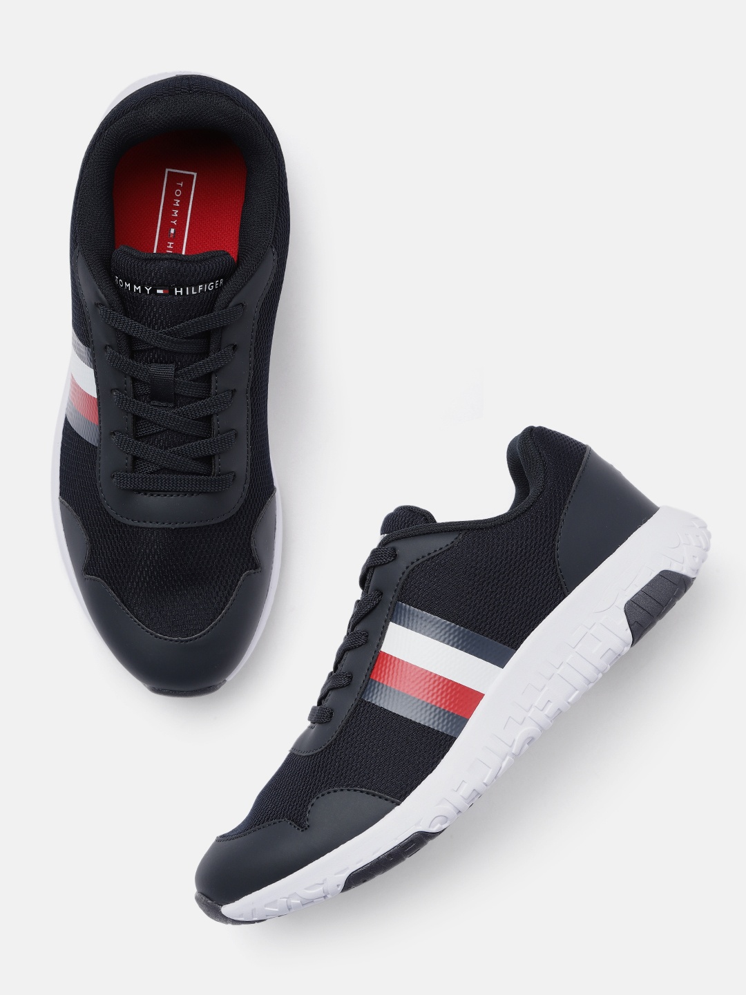 

Tommy Hilfiger Men Navy Blue Lightweight Sneakers