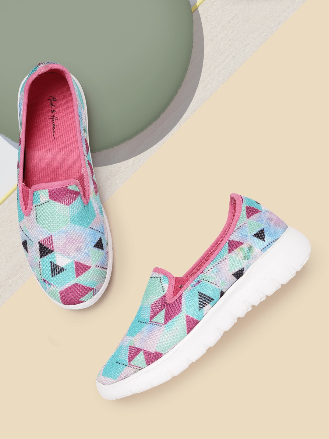 

Mast & Harbour Women Green & Pink Geometric Print Slip-On Sneakers