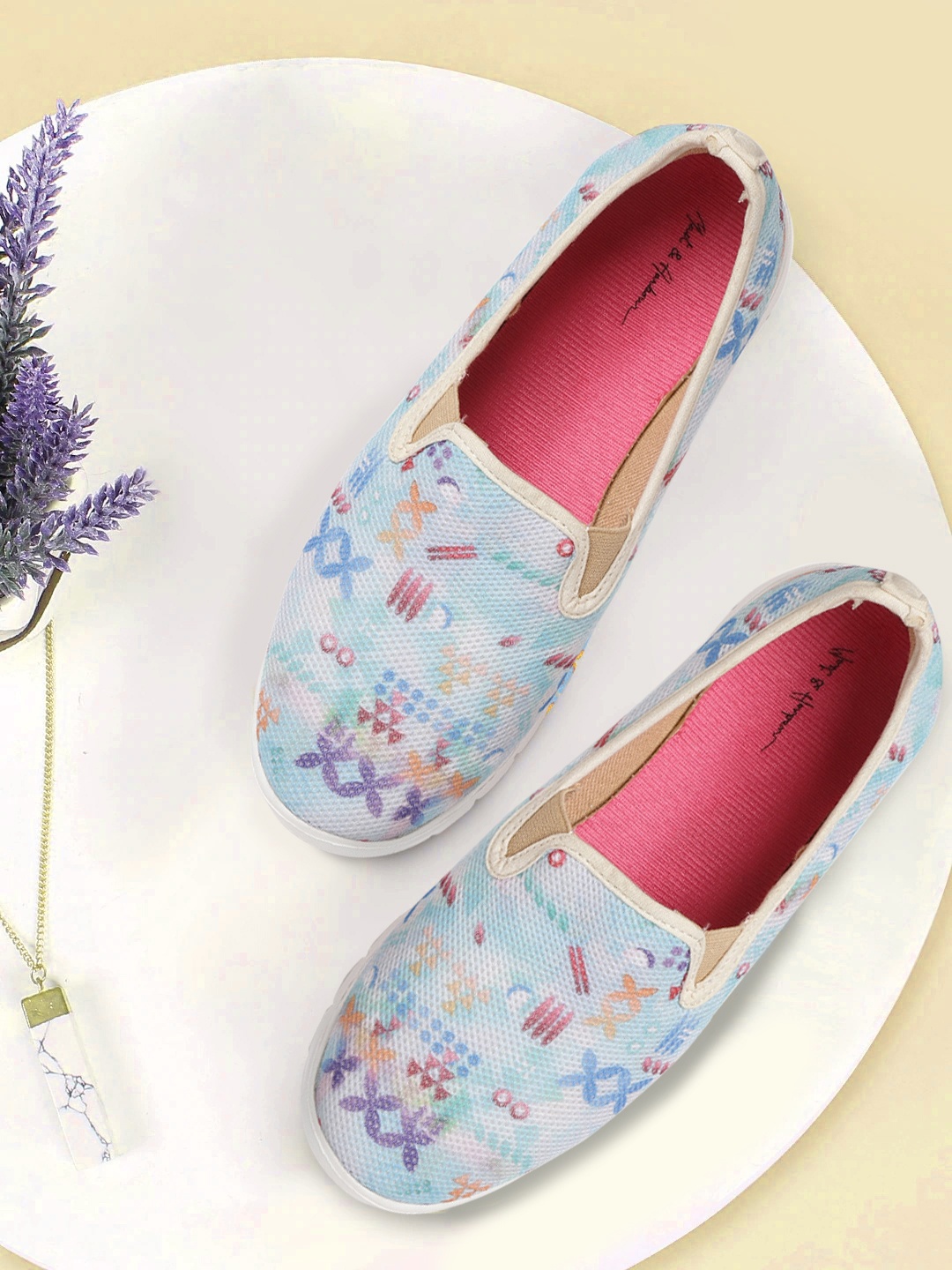 

Mast & Harbour Women White Printed Slip-On Sneakers