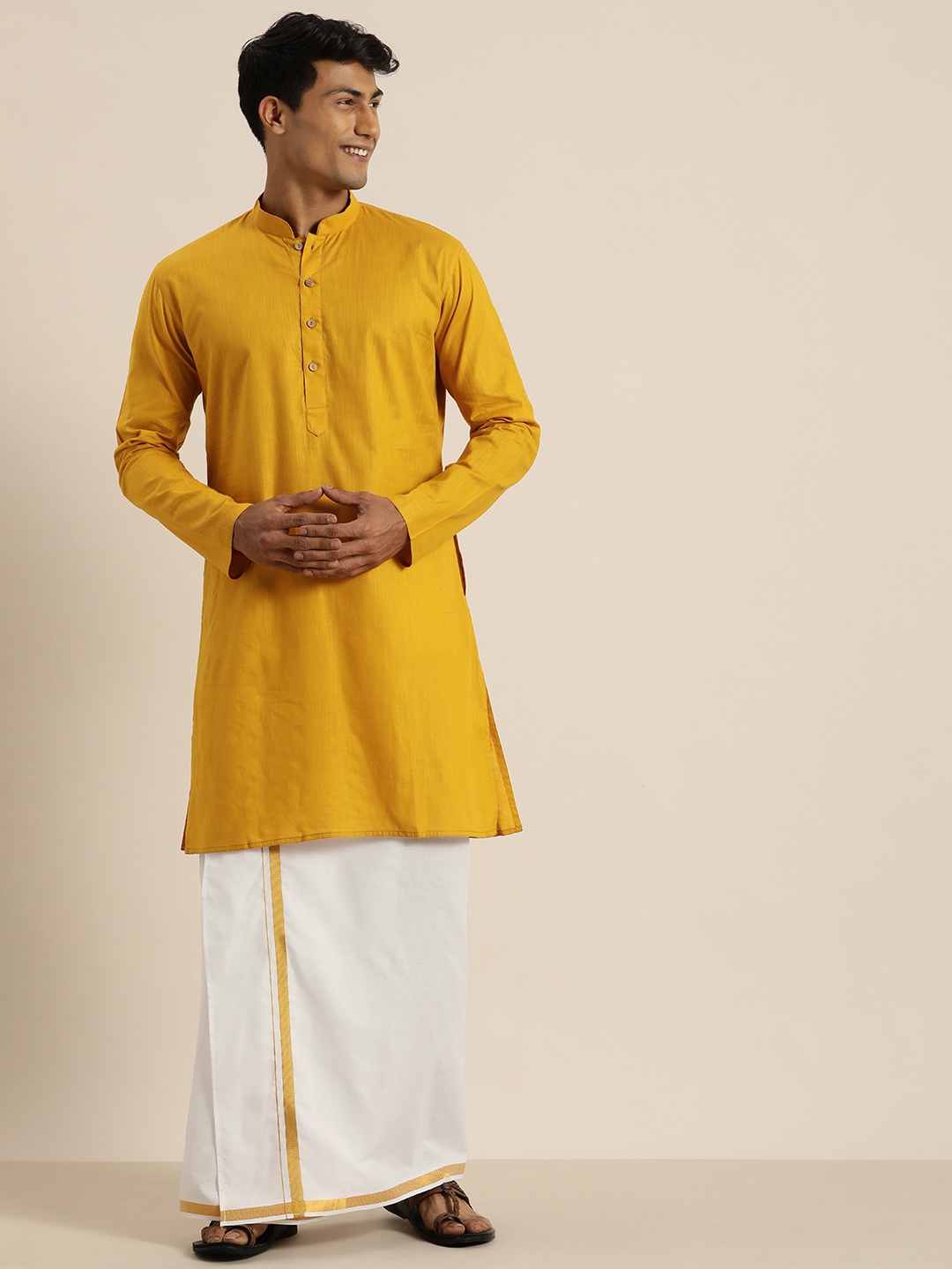 

VASTRAMAY Men Mustard Yellow Cotton Blend Kurta And Mundu Set