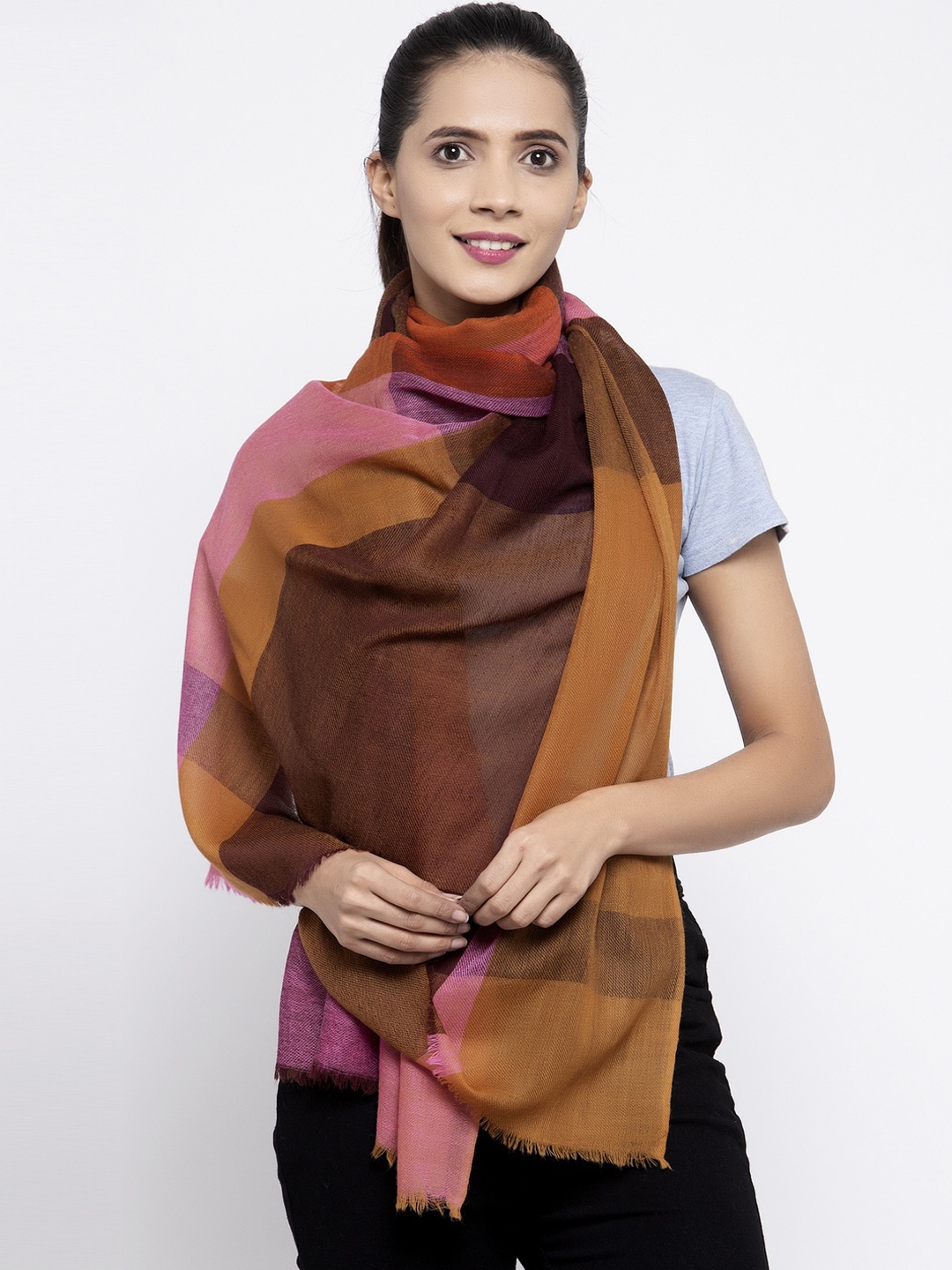 

Calvadoss Women Brown & Pink Long Fit Woolen Muffler