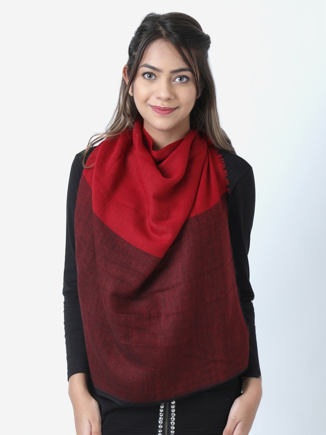 

Calvadoss Women Red & Maroon Colourblocked Woolen Muffler