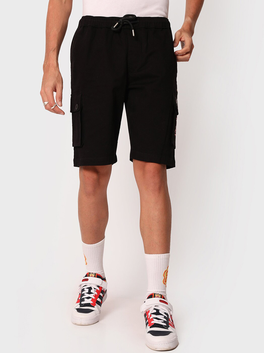 

Bewakoof Men Black Pure Cotton Shorts