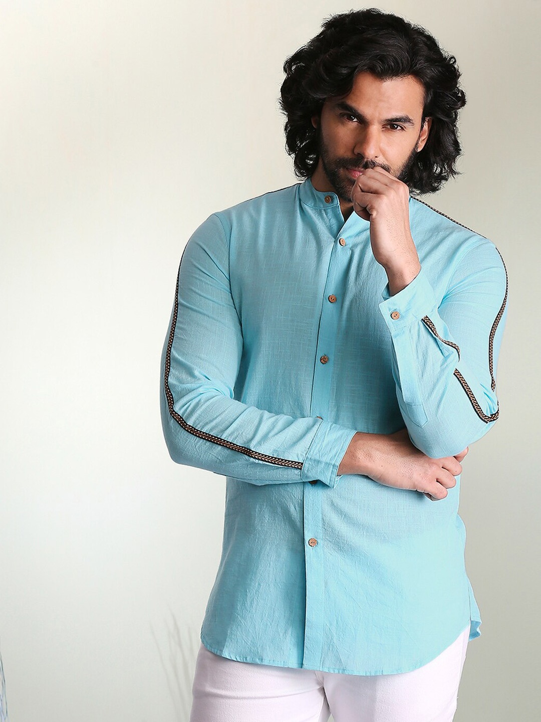 

Bewakoof Men Blue Flared Sleeves Thread Work Kurta