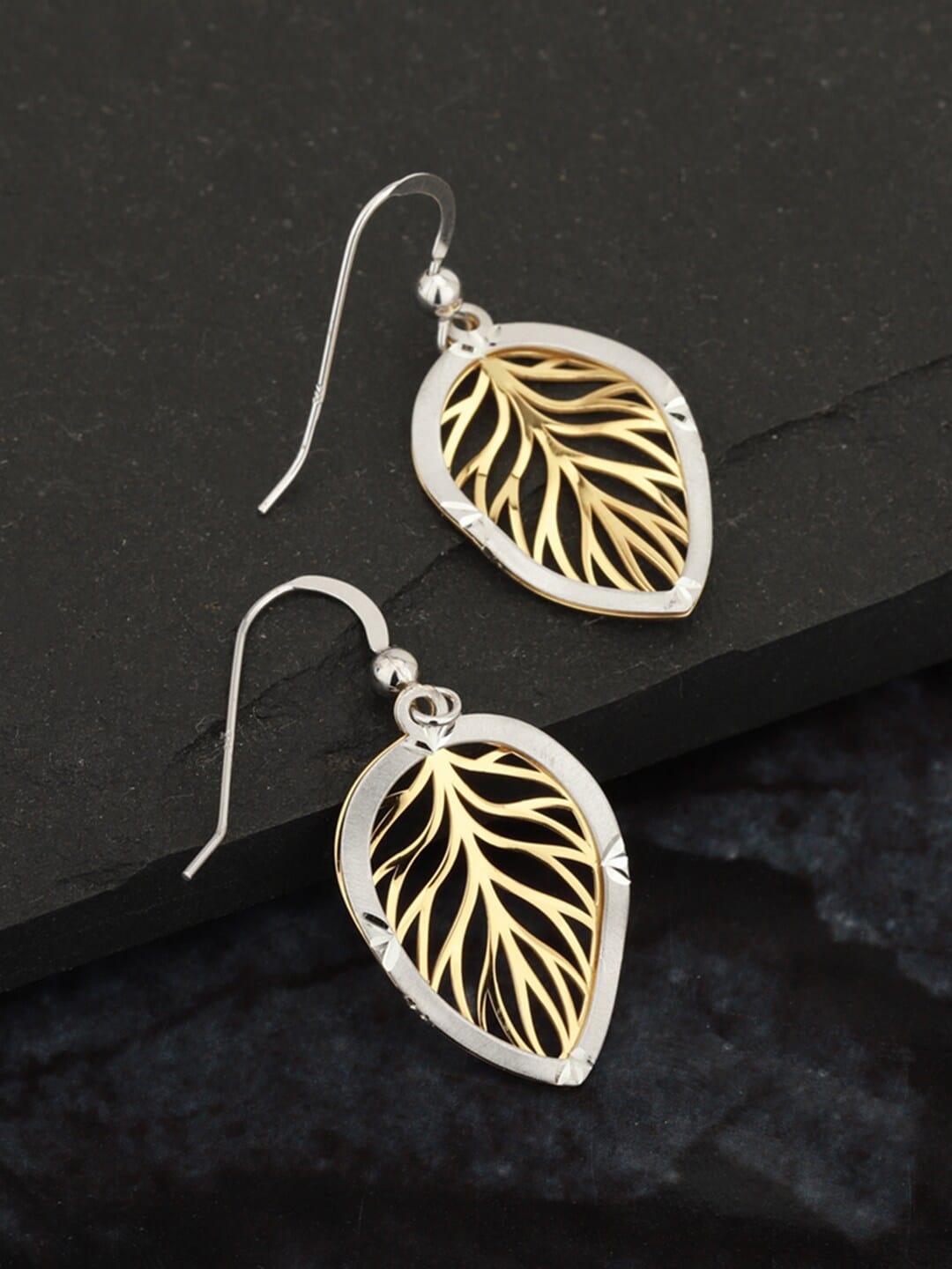 

VANBELLE 925 Sterling Silver Leaf Shaped Drop Earrings