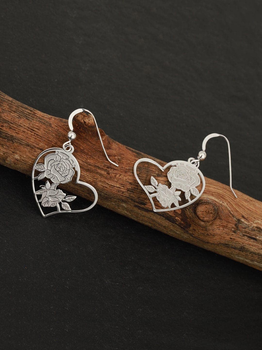

VANBELLE 925 Sterling Silver Heart Shaped Drop Earrings