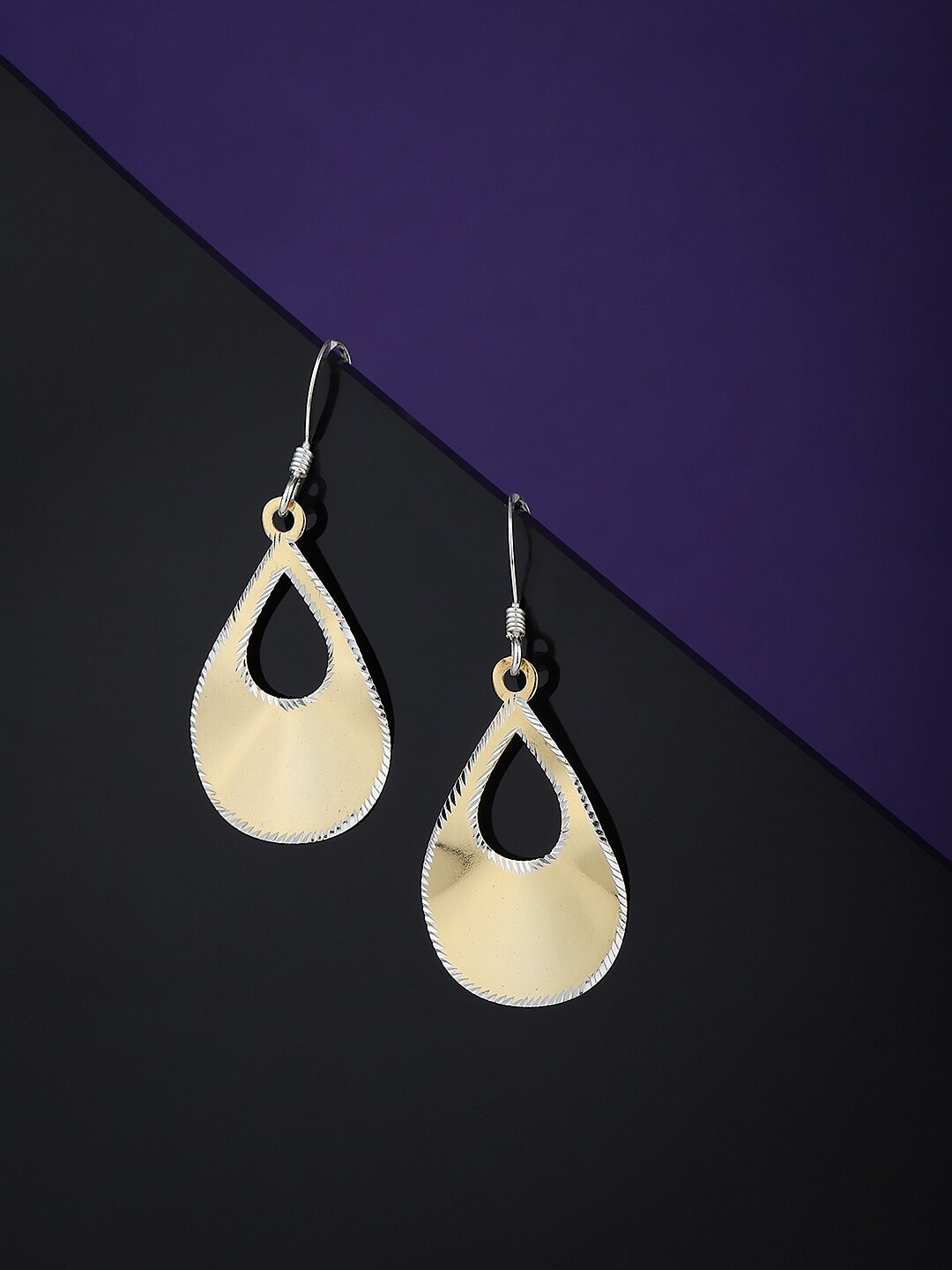 

VANBELLE 925 Sterling Silver Teardrop Shaped Drop Earrings