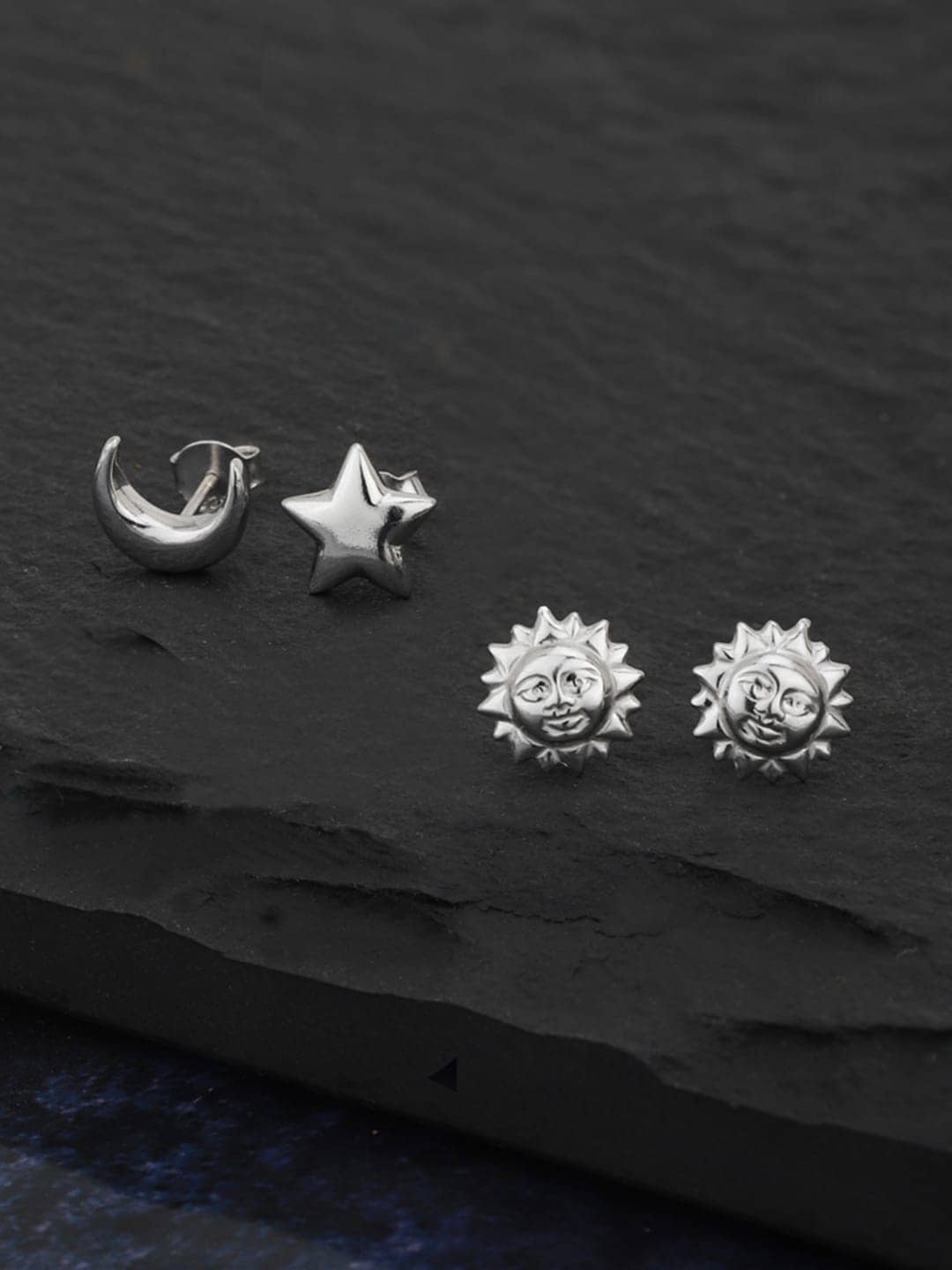 

VANBELLE Set of 2 925 Sterling Silver Stud Earrings