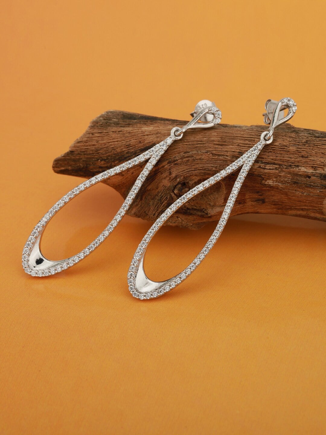 

VANBELLE 925 Sterling Silver Oval Drop Earrings