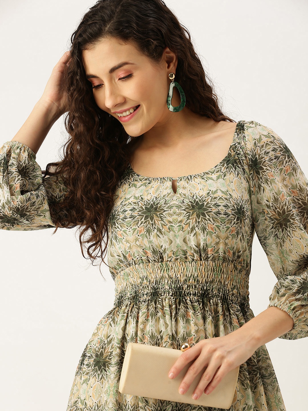 

MELOSO Cream-Coloured Printed Georgette Maxi Dress