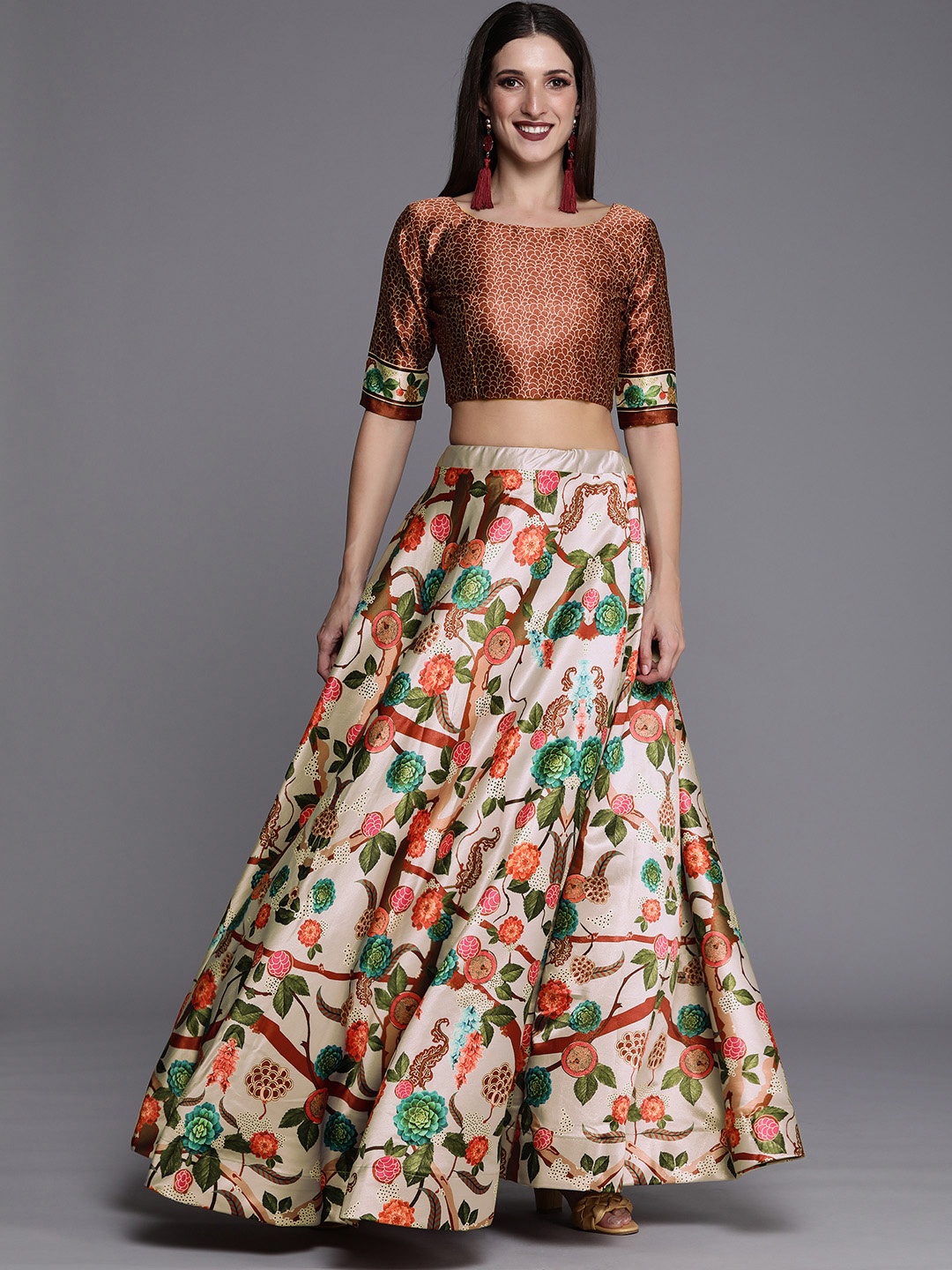 

Mitera Multicoloured Printed Kalamkari Semi-Stitched Lehenga & Unstitched, Multi