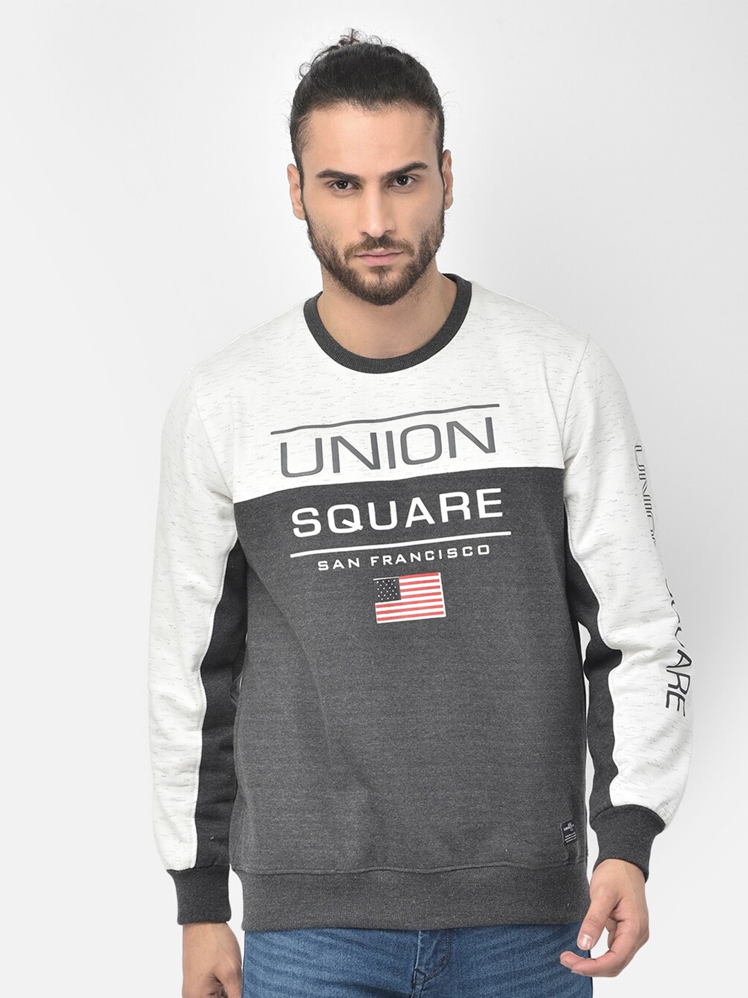 

COBB Men Grey Colourblocked Sweatshirt