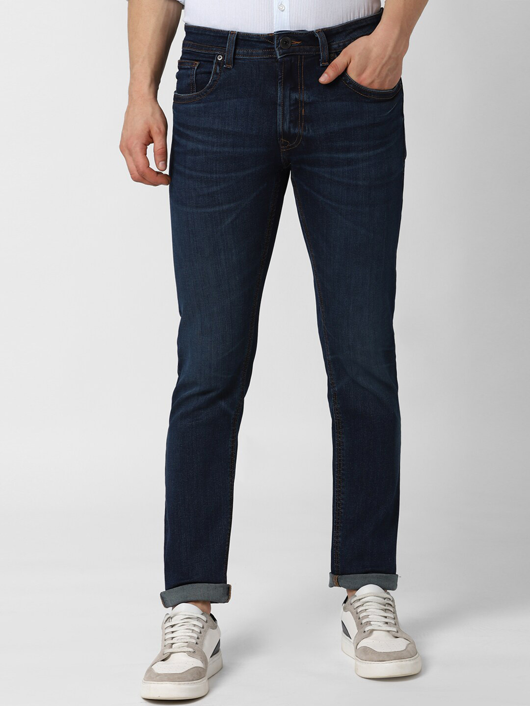 

Peter England Casuals Men Navy Blue Light Fade Jeans