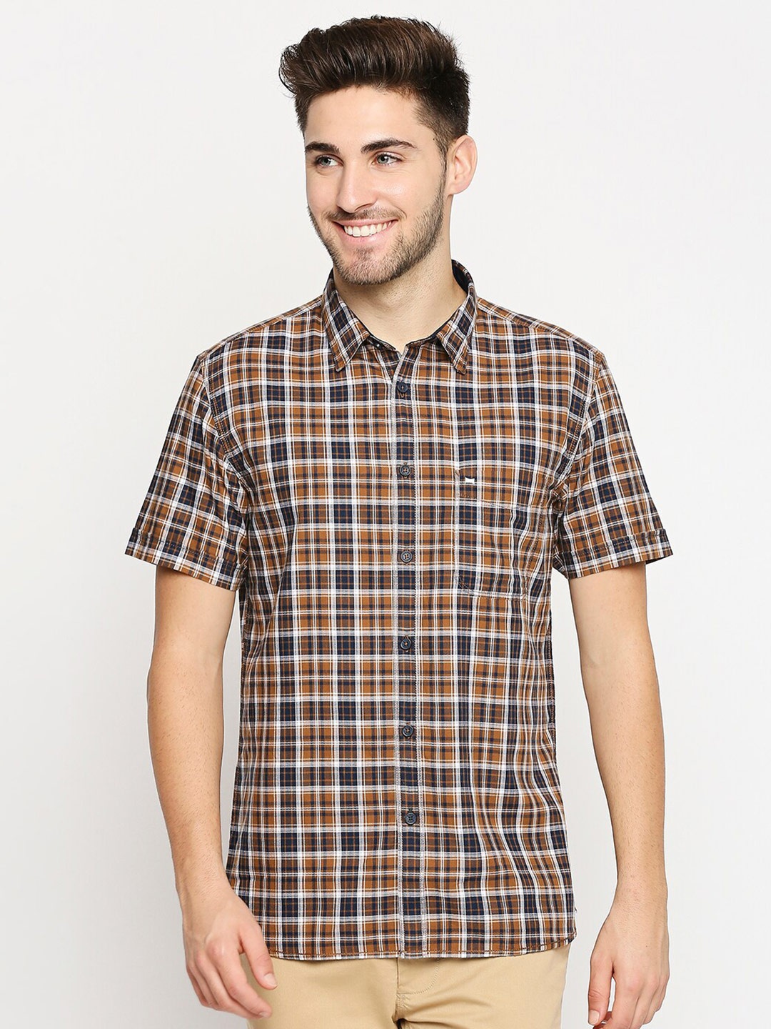 

Basics Men Brown Slim Fit Tartan Checks Checked Casual Shirt