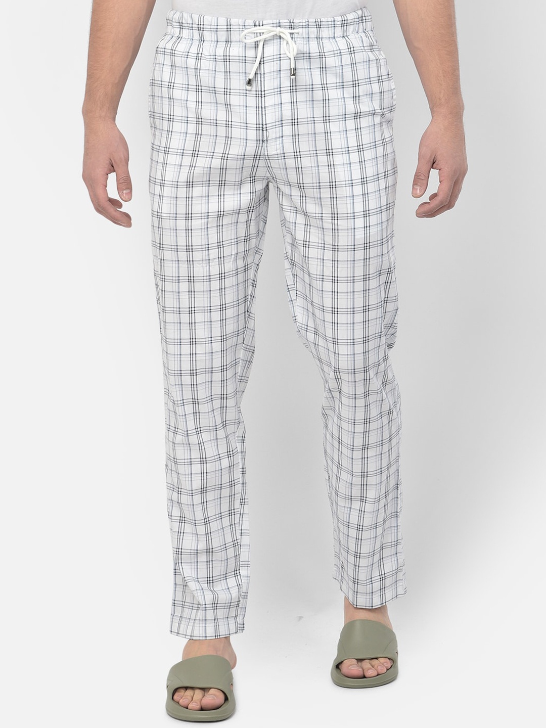 

Crimsoune Club Men White & Black Checked Pure Cotton Lounge Pants