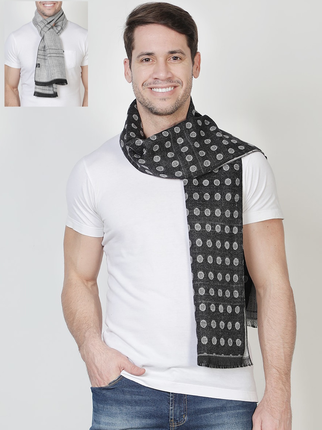 

Alvaro Castagnino Men Black & Grey Printed Reversible Muffler