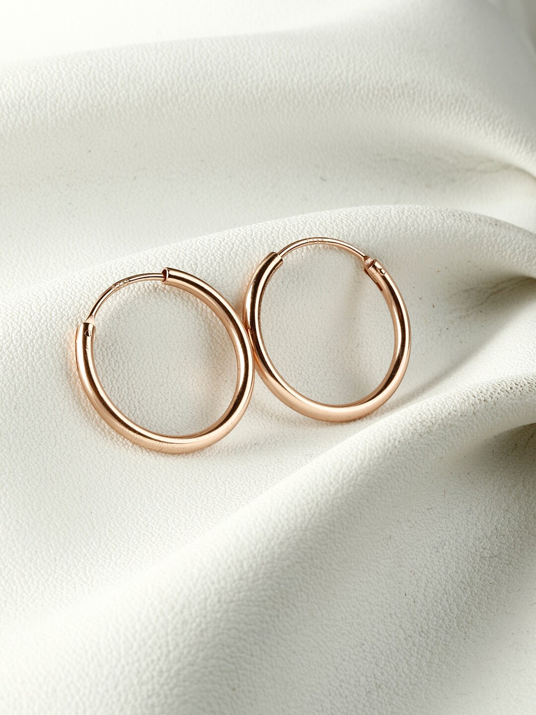 

GIVA 925 Sterling Silver & Rose Gold Plated Mini Hoop Earrings