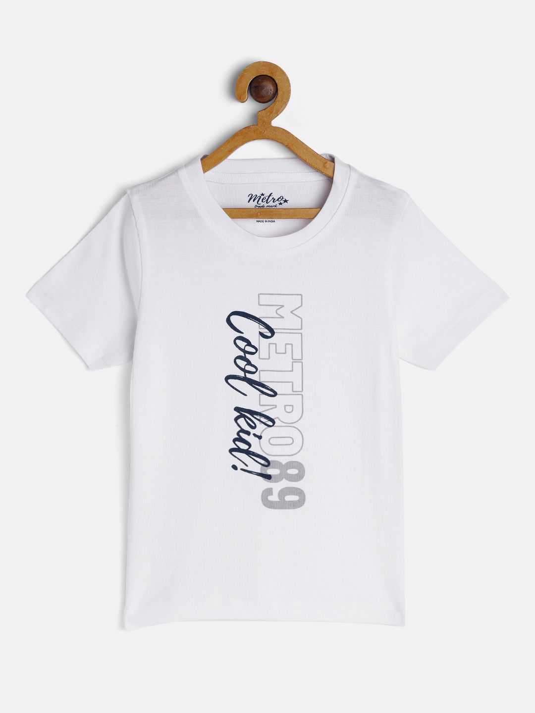 

METRO KIDS COMPANY Boys White Typography Printed T-shirt