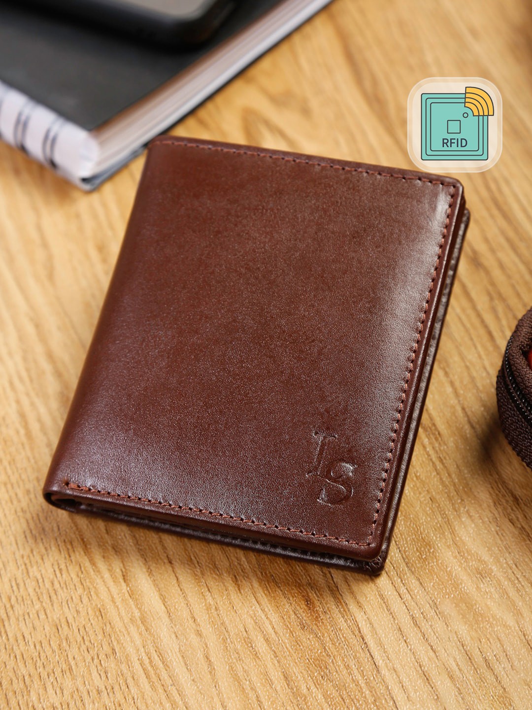 

LOUIS STITCH Men Brown Leather Two Fold Wallet