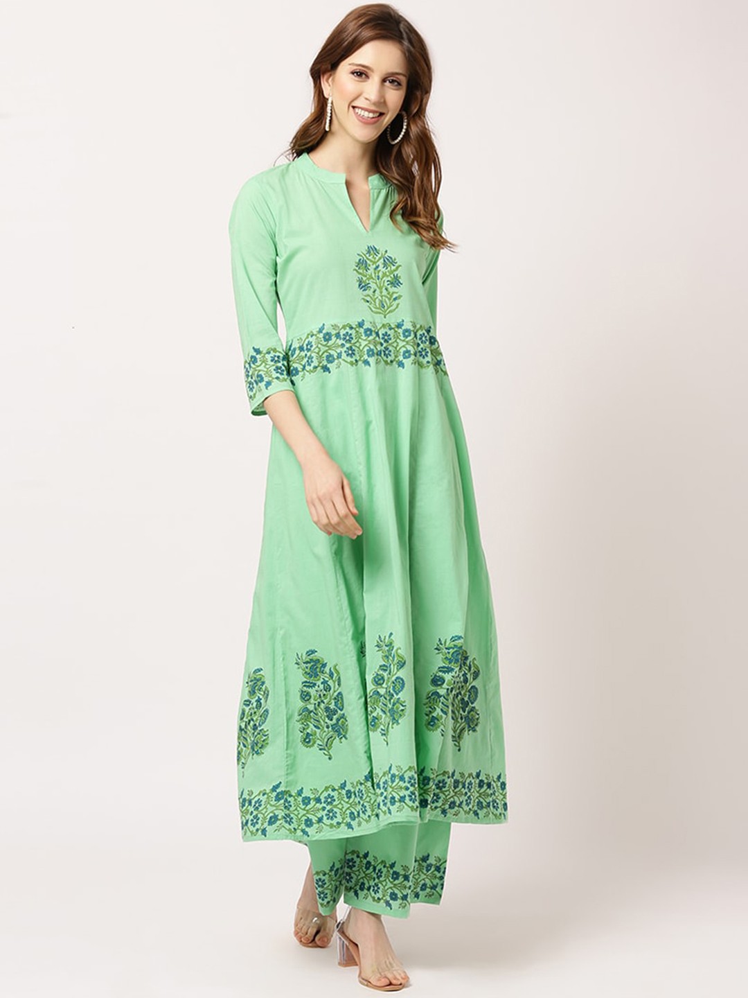 

THE NKS PLUS Women Green Printed Pure Cotton Kurta with Trousers
