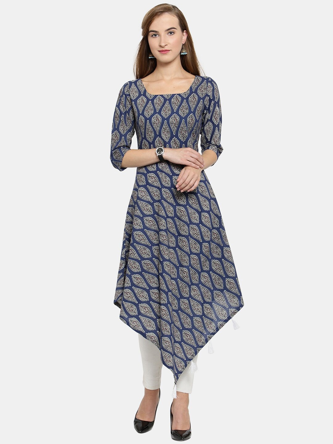 

Enchanted Drapes Women Blue & White Ethnic Motifs Printed Anarkali Kurta