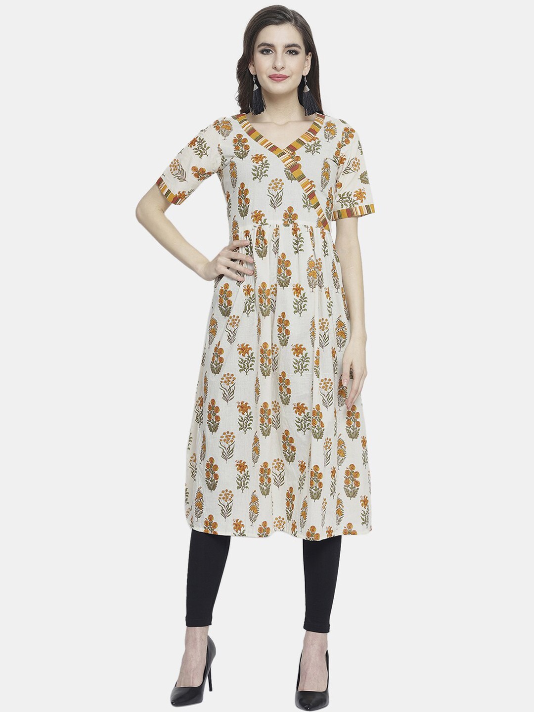 

Enchanted Drapes Women Multicoloured Floral Printed Flared Sleeves Gotta Patti Anarkali Kurta, Multi