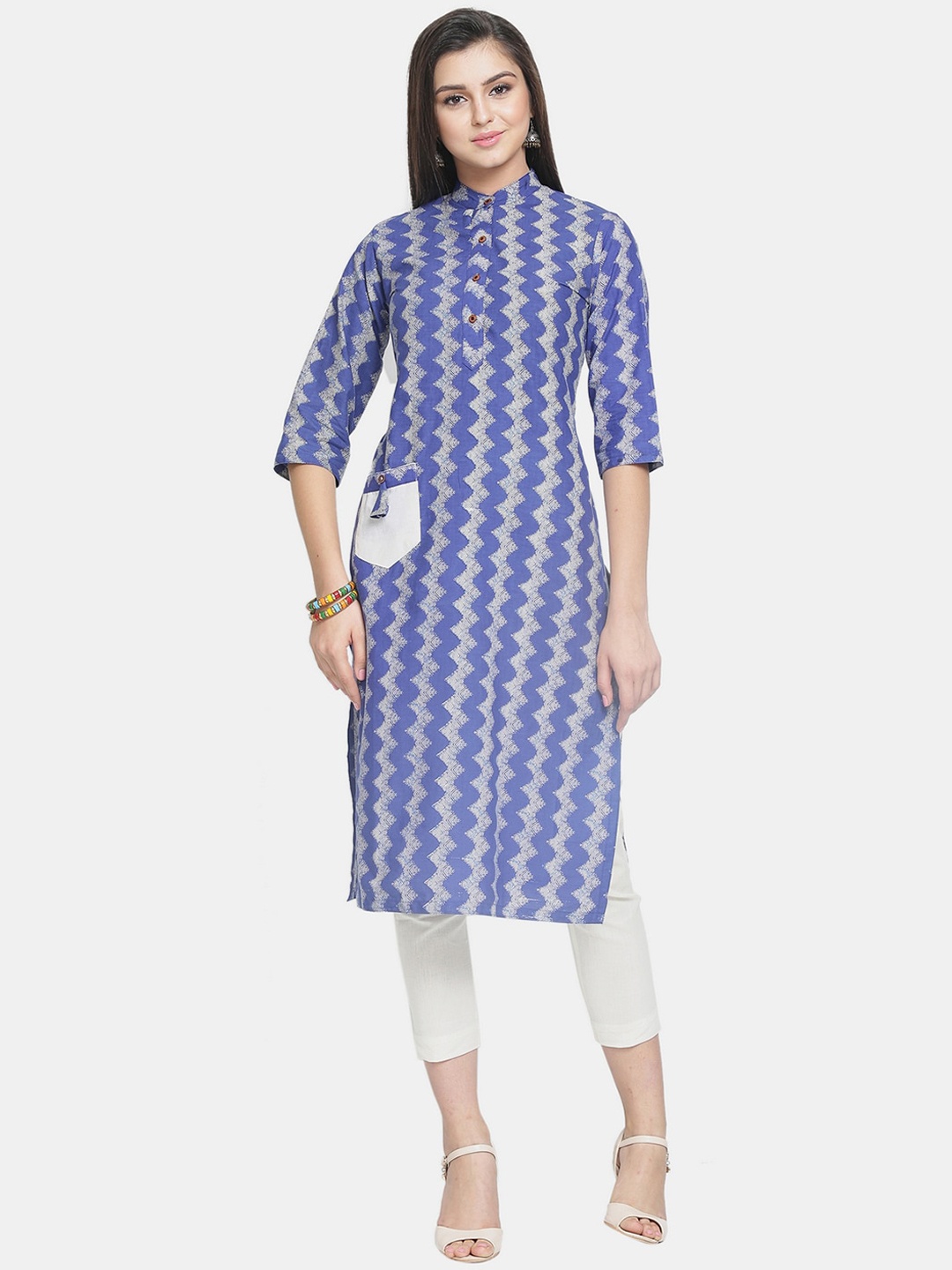 

Enchanted Drapes Women Blue & White Chevron Printed Straight Cotton Kurta