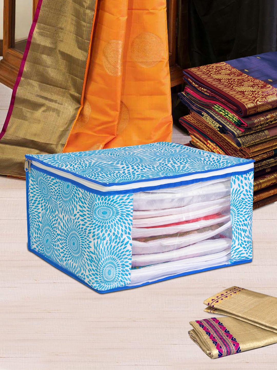 

prettykrafts Blue & White Printed 12 Flap Saree Cover