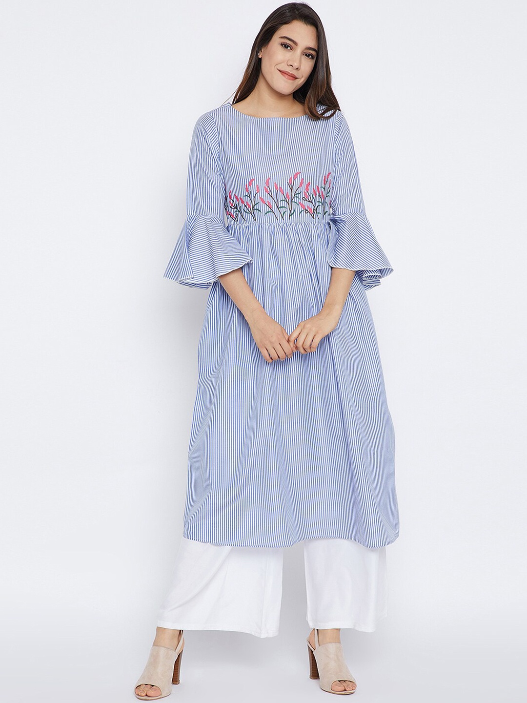 

Bitterlime Women Blue Bell Sleeves Embroidered Pleated Kurta