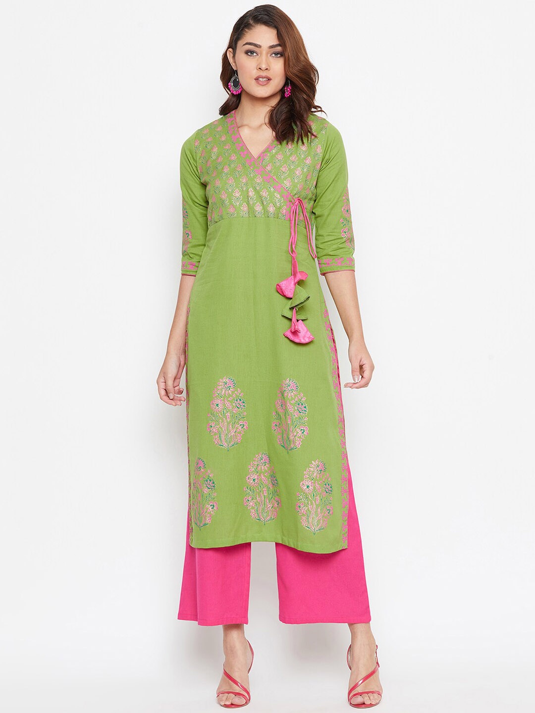 

Bitterlime Women Green Floral Embroidered Angrakha Kurta