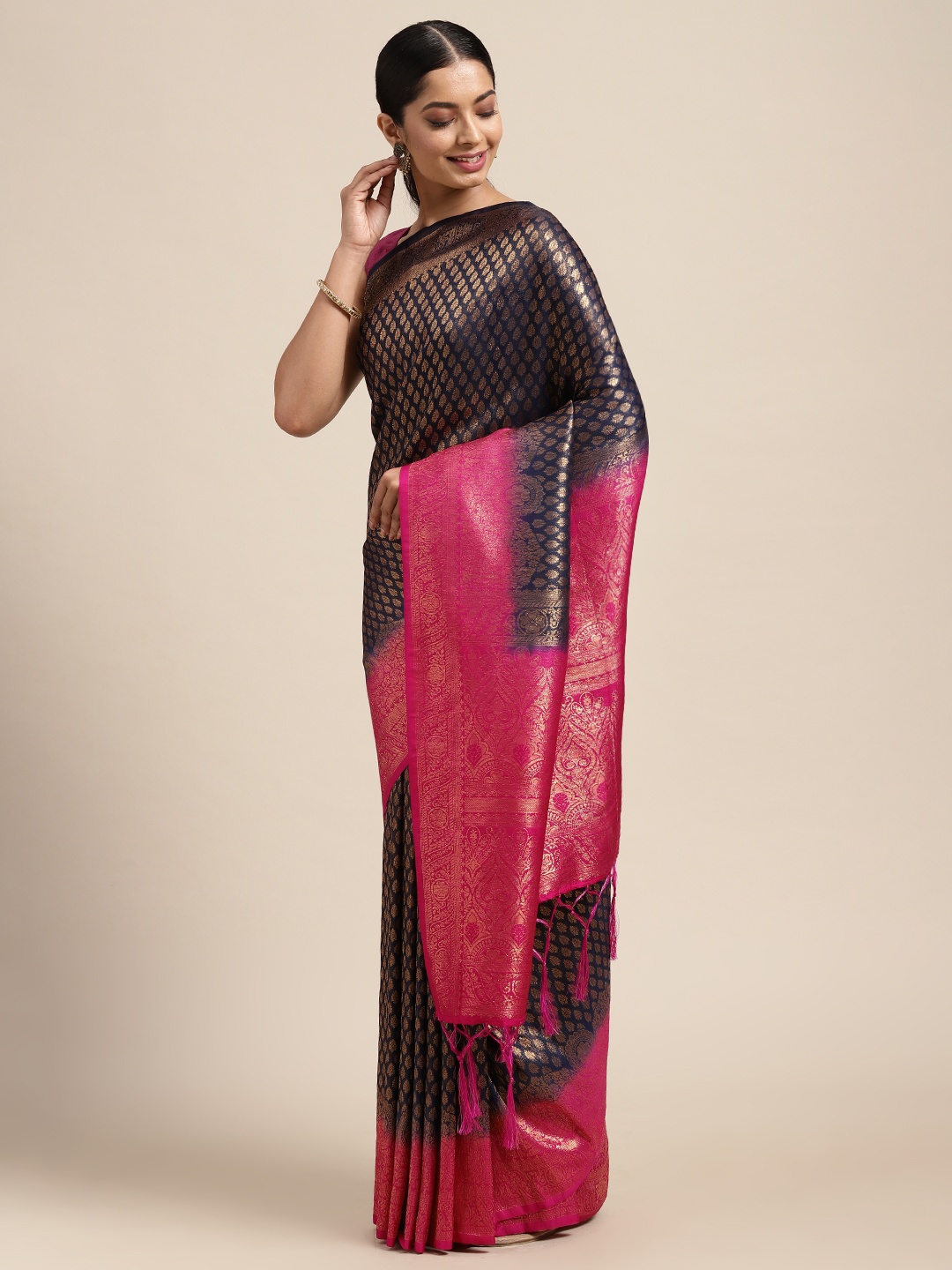 

DIVASTRI Navy Blue & Gold-Toned Ethnic Motifs Zari Art Silk Banarasi Saree