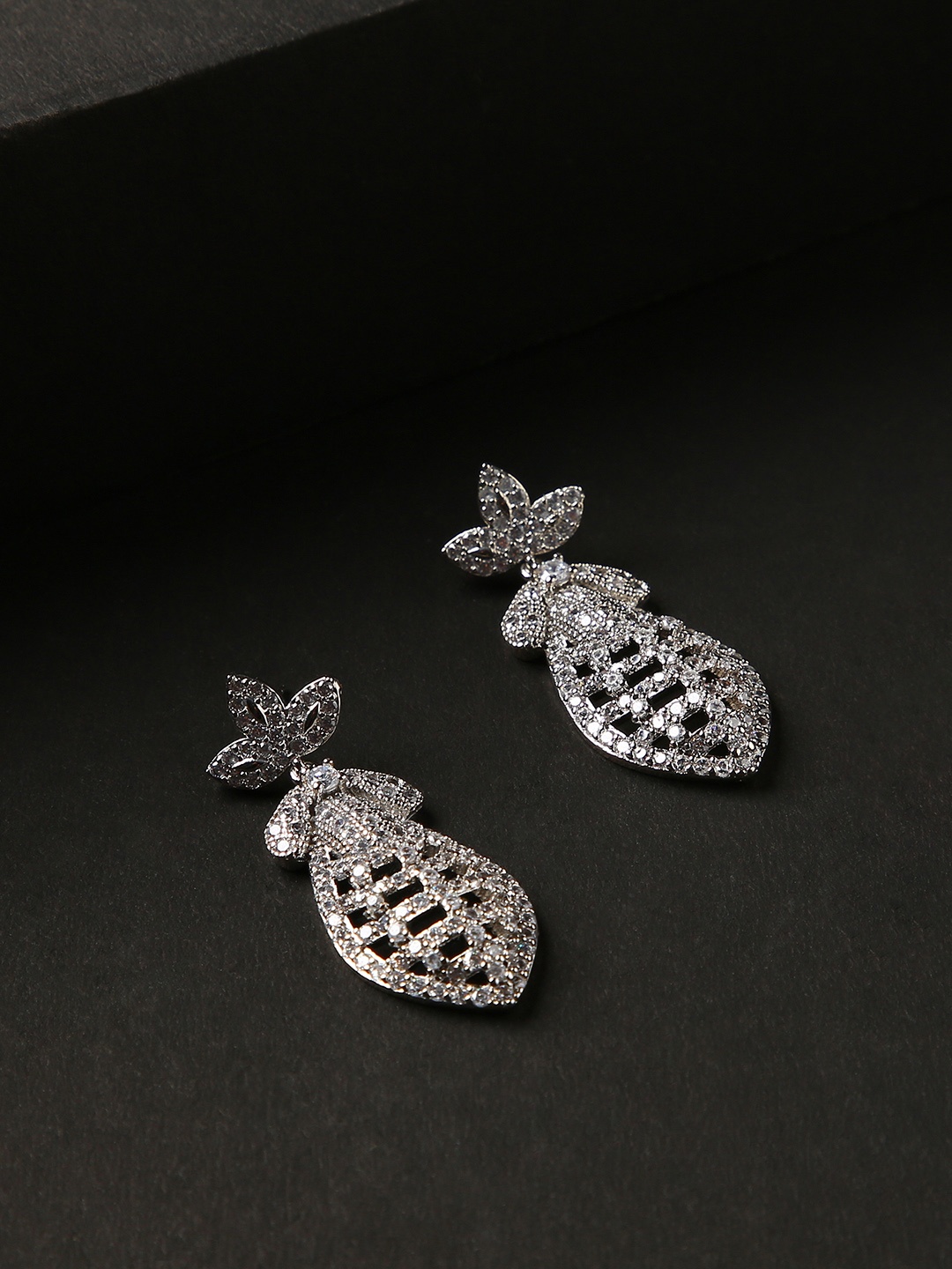 

justpeachy Silver-Toned Contemporary Drop Earrings