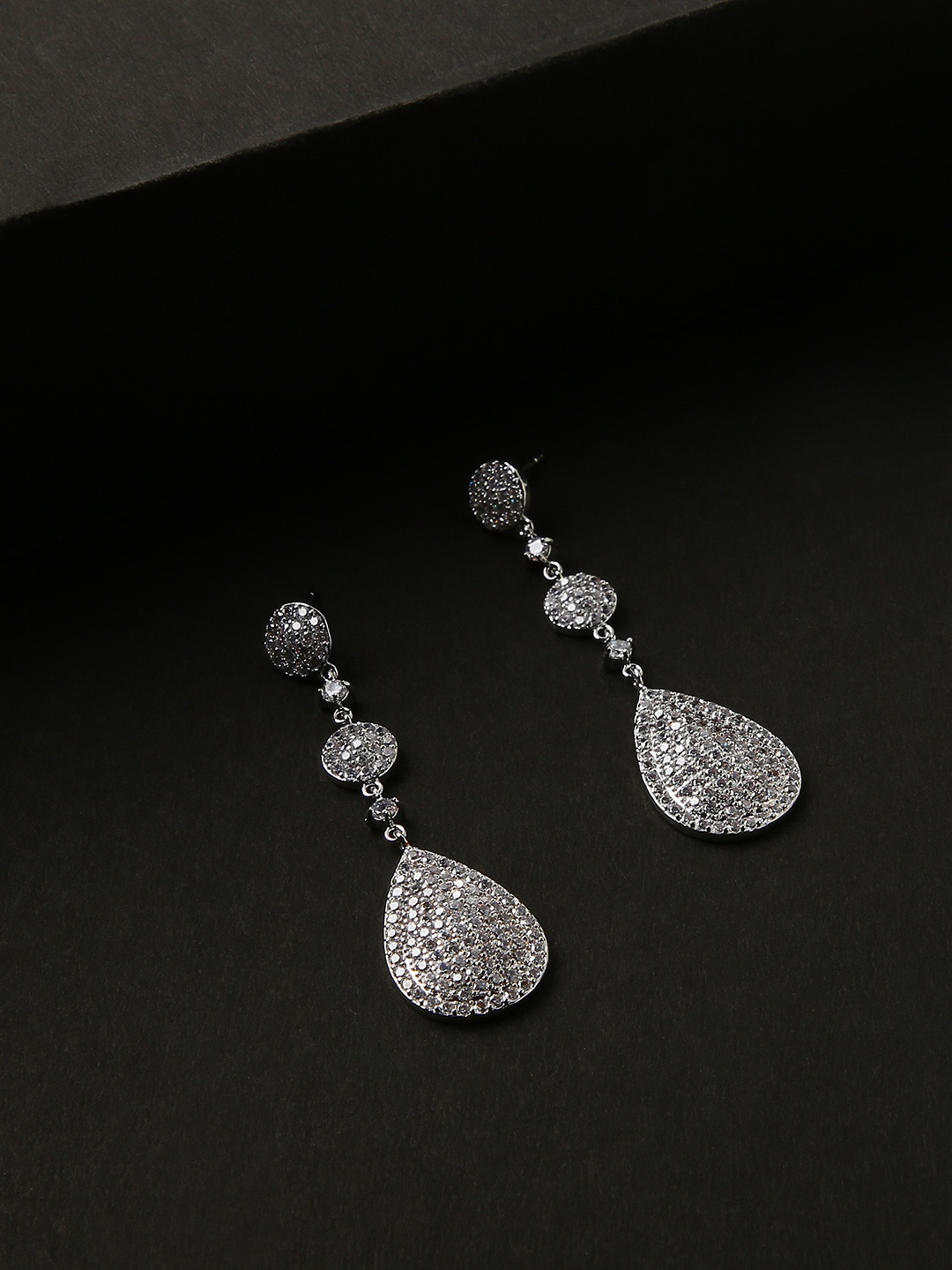 

justpeachy Silver-Toned Teardrop Shaped Drop Earrings