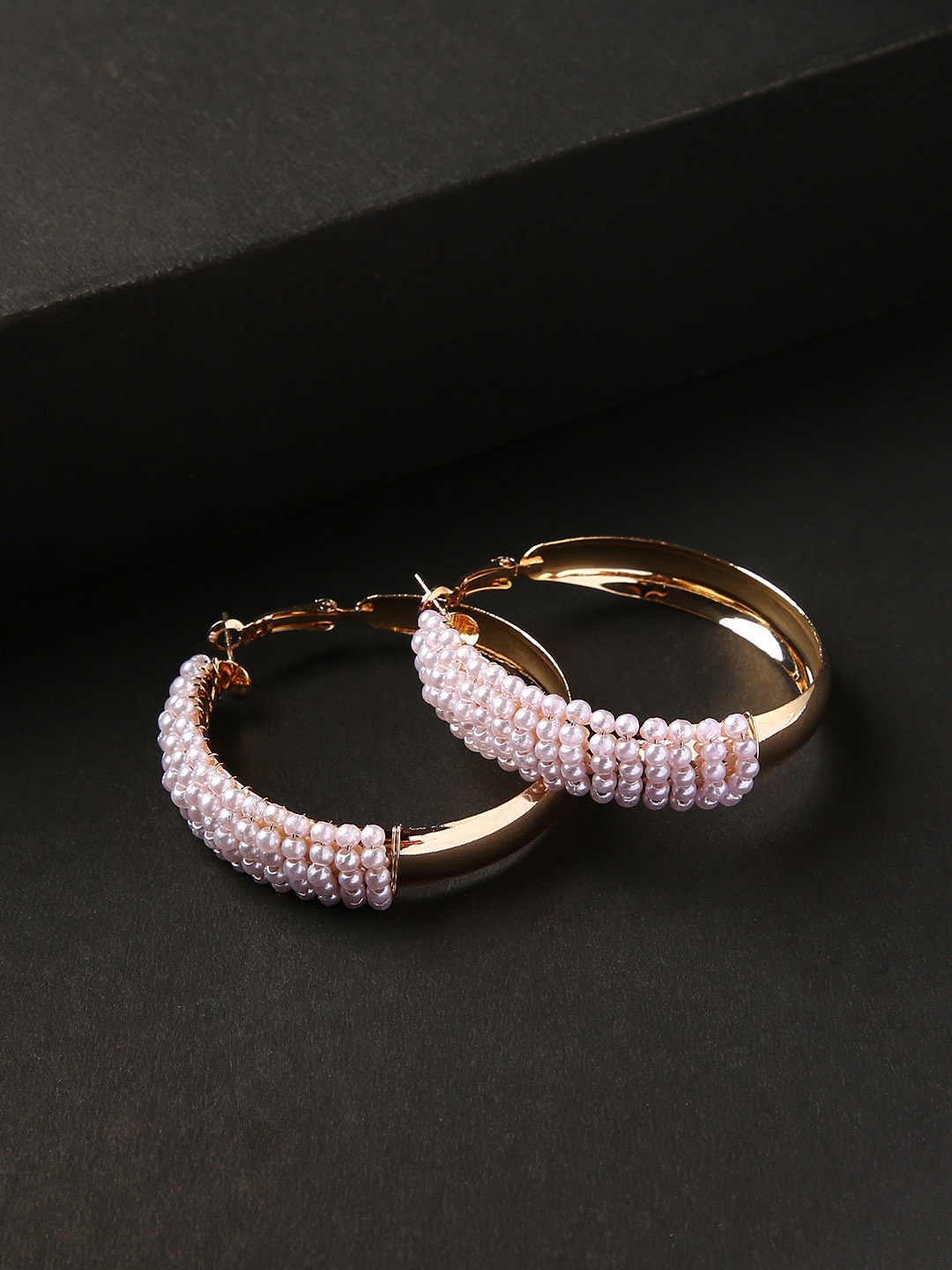 

justpeachy Gold-Toned & White Contemporary Hoop Earrings