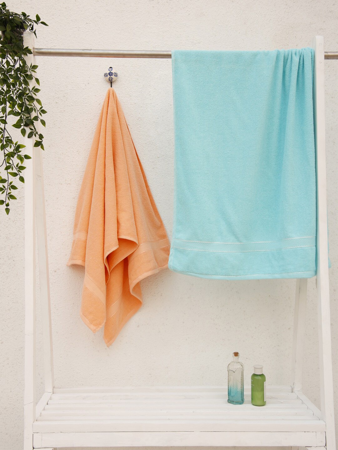 

Ariana Set Of 2 Solid 400 GSM Quick Dry Cotton Bath Towels, Blue