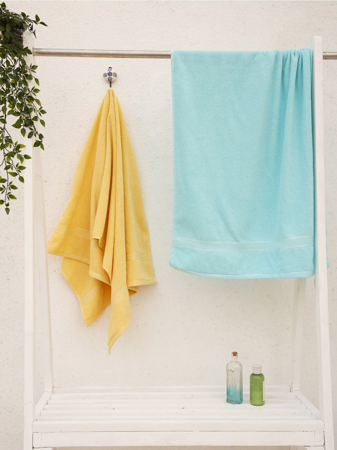 

Ariana Set Of 2 Solid 400 GSM Quick Dry Cotton Bath Towels, Blue