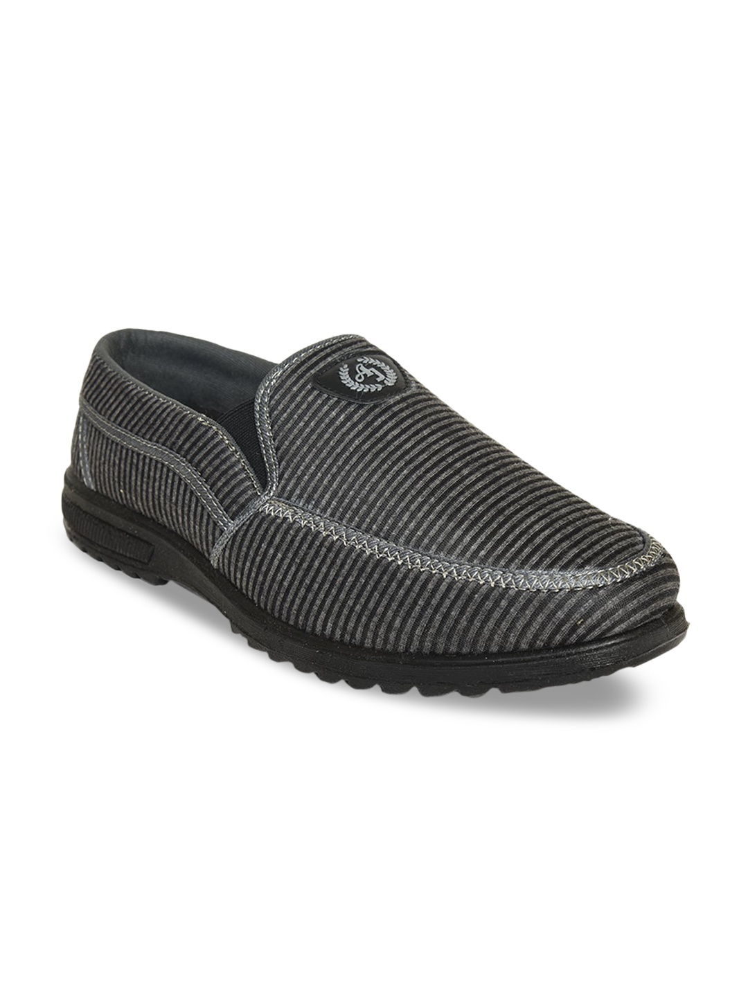 

IMPAKTO Men Grey Textured Loafers