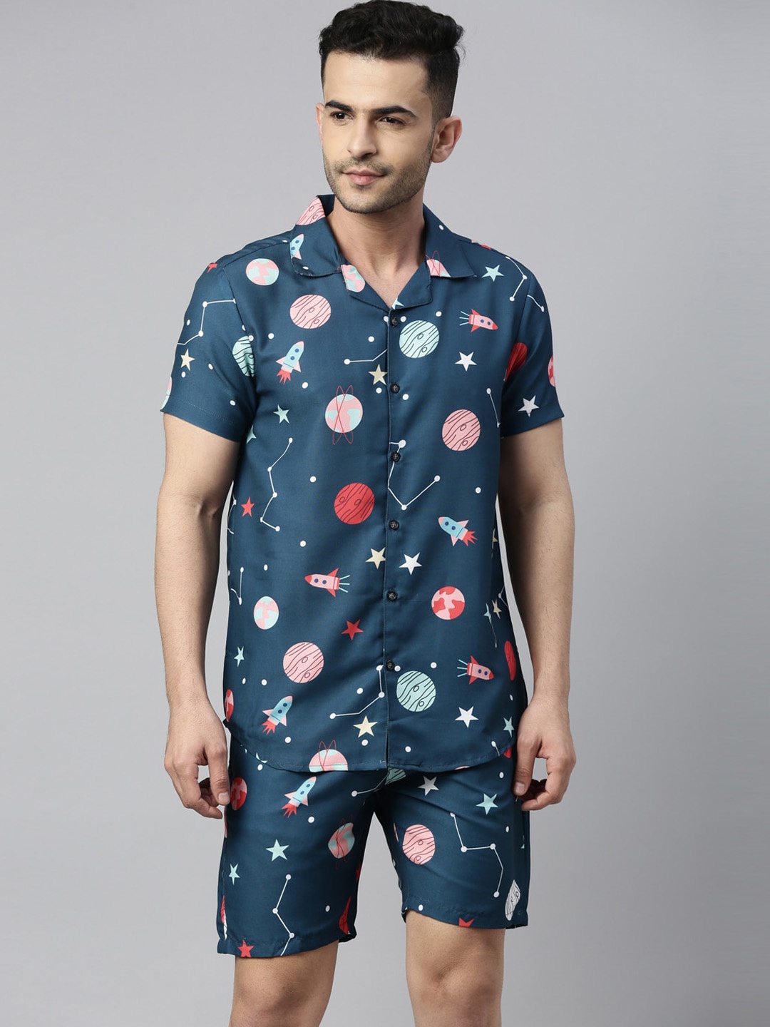 

Bushirt Men Teal Blue & Pink Space Printed Night Suit