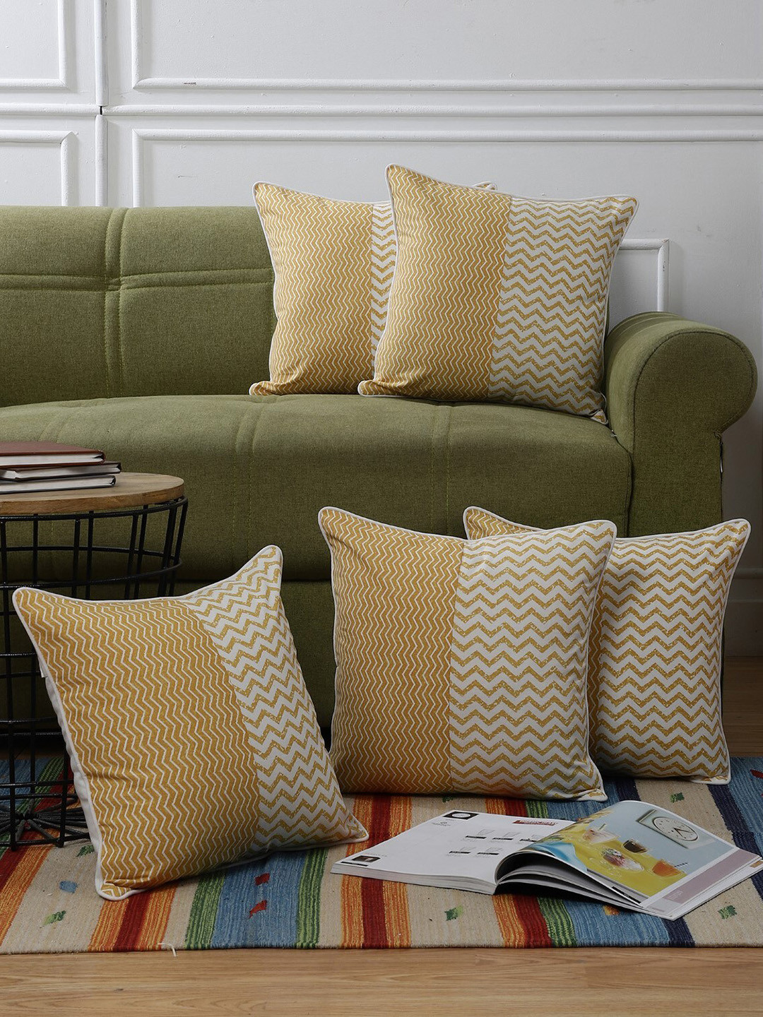 

The Decor Mart Beige Set of 5 Geometric Square Cushion Covers