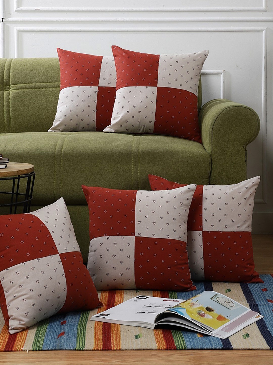 

The Decor Mart Maroon & Beige Set of 5 Geometric Square Cushion Covers