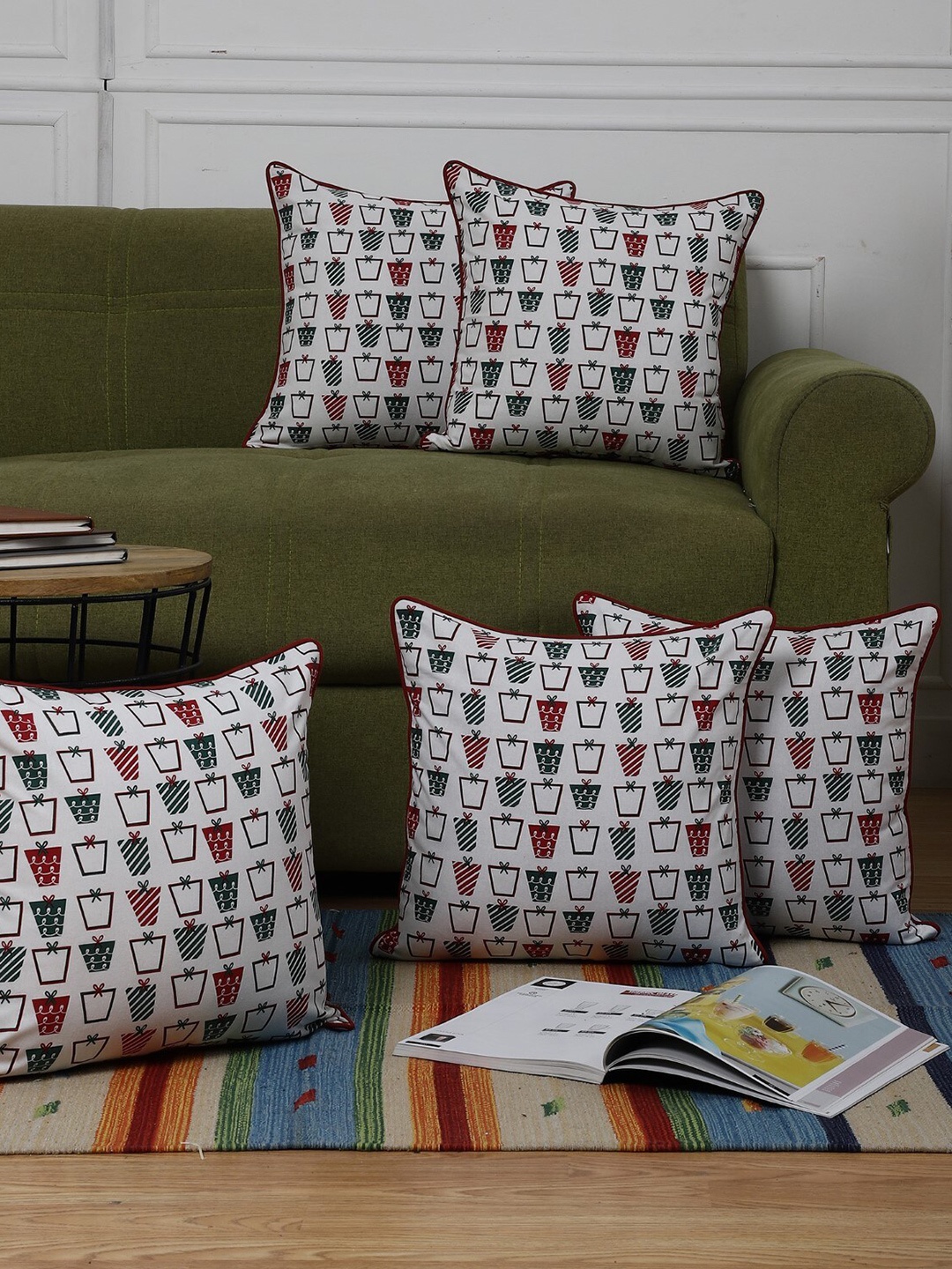 

The Decor Mart Multicolour Set of 5 Printed Square Cushion Covers, Multi