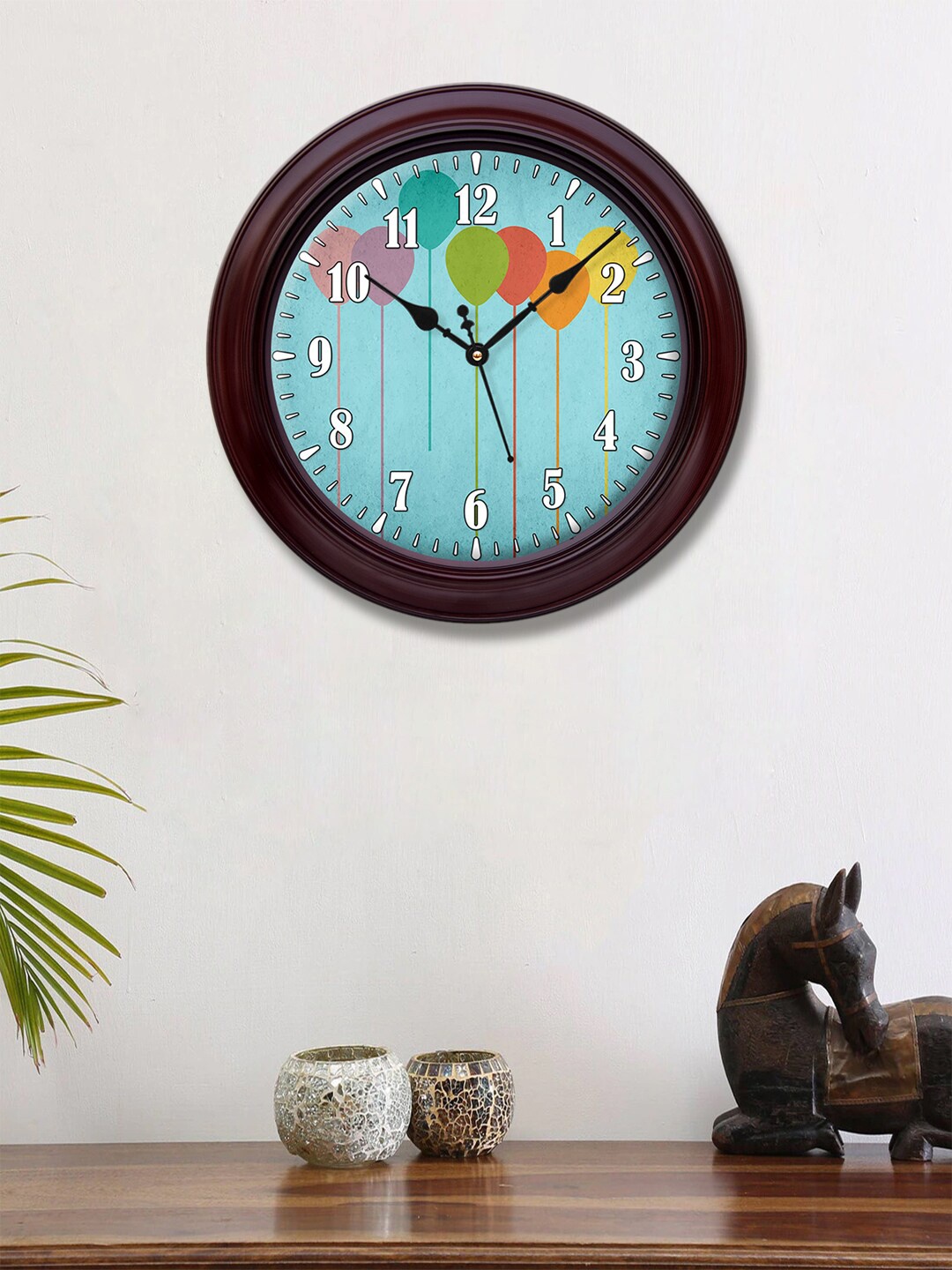 

999Store Blue & Brown Flying Balloon Printed Round Wall Clock